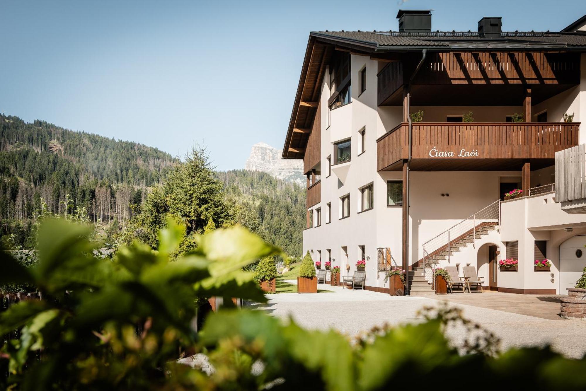 Apartment Ciasa Laoi San Cassiano  Kültér fotó