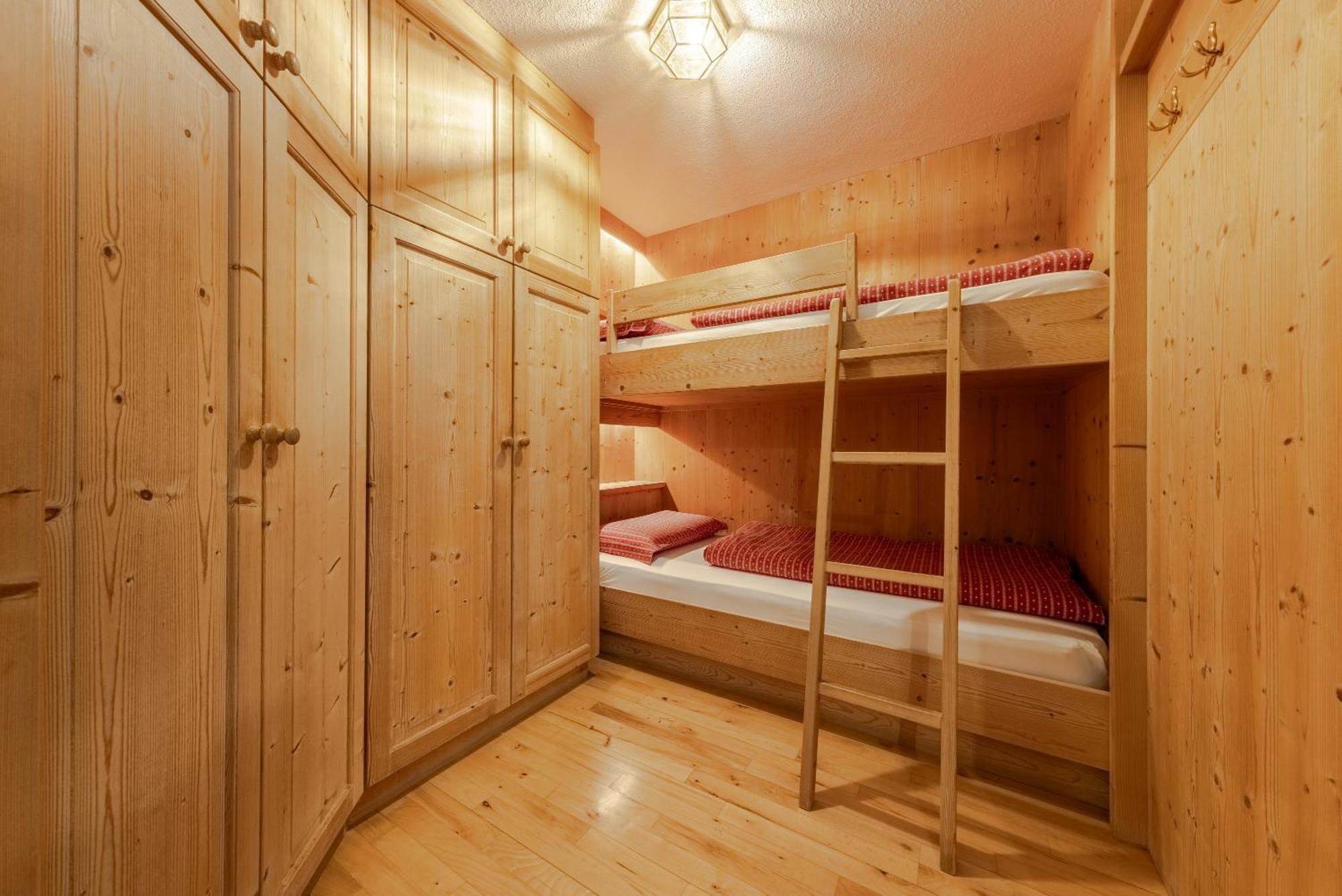 Apartment Ciasa Laoi San Cassiano  Kültér fotó